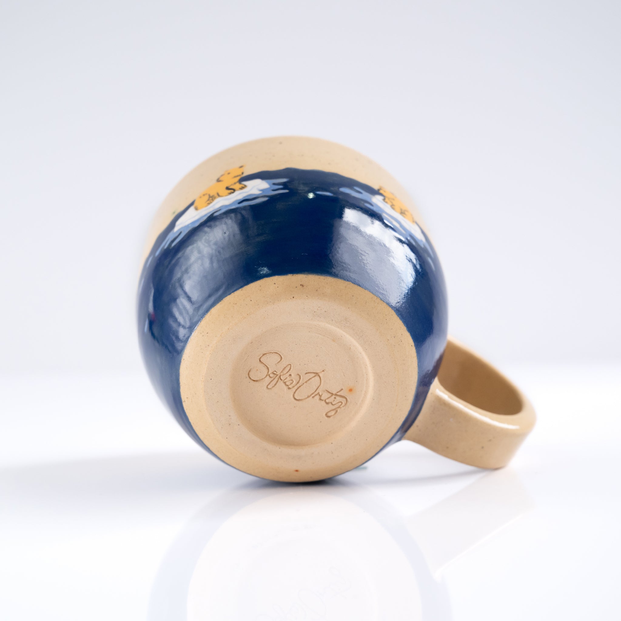 Taza Mediana Familia Polar