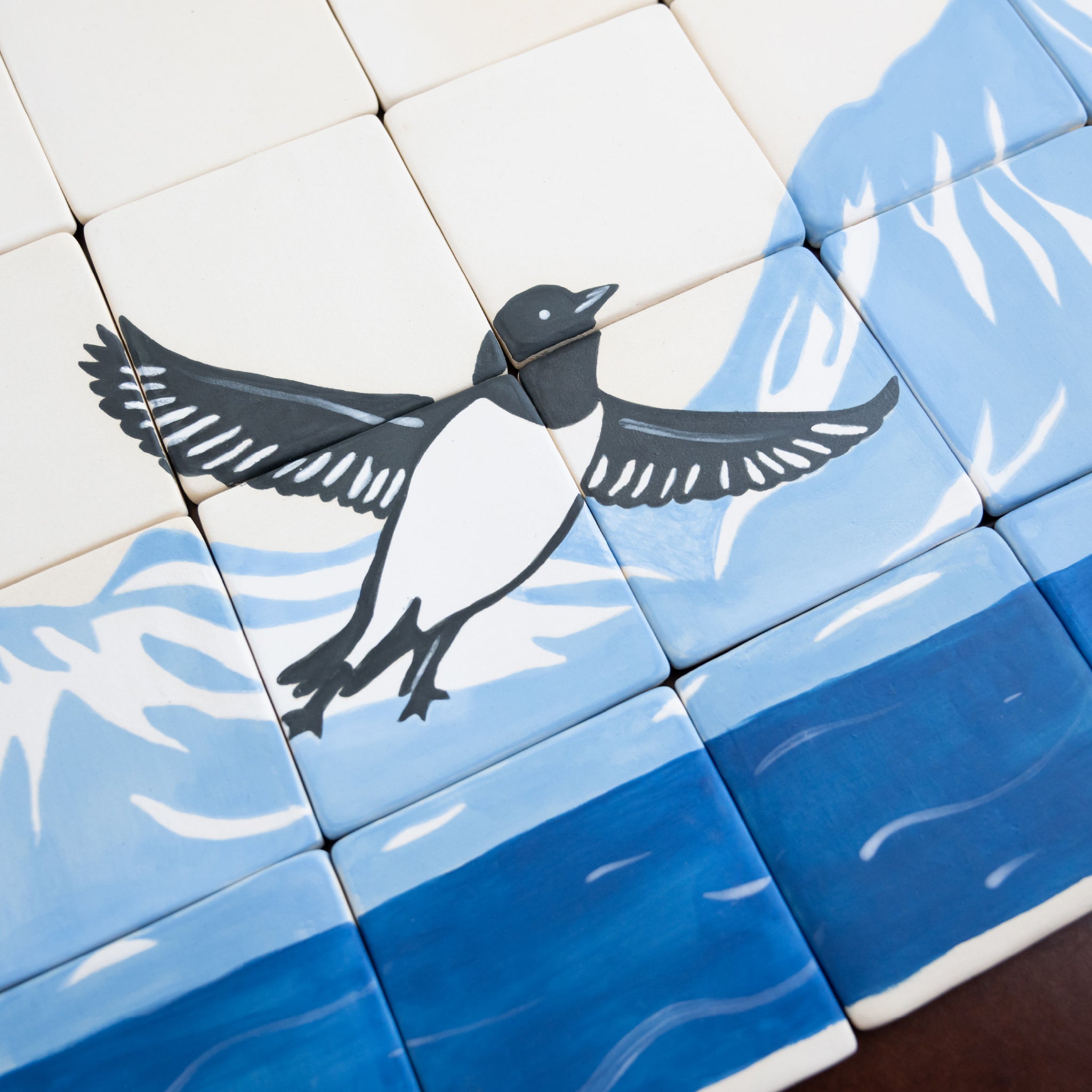 Mural Escultórico Little Auk